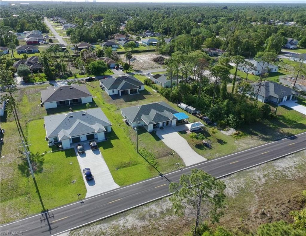 1123-1125 Abrams Blvd , Lehigh Acres, FL 33971 Photo