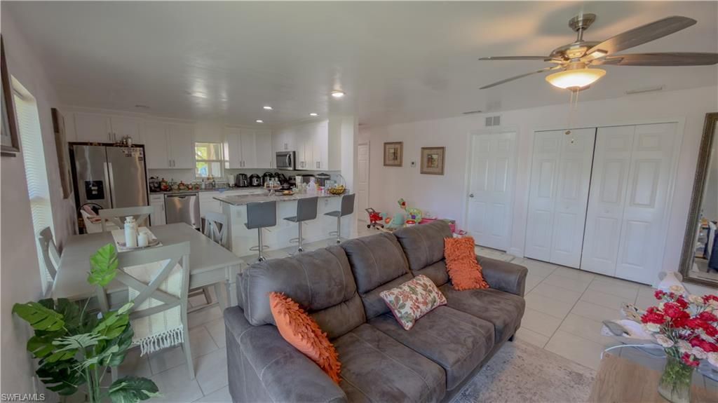 1123-1125 Abrams Blvd , Lehigh Acres, FL 33971 Photo