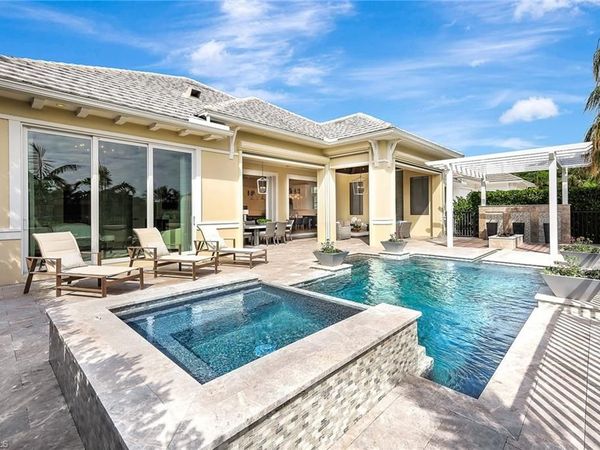 3208 Kumamoto LN, NAPLES, FL 34114
