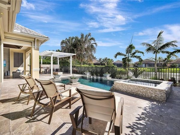3208 Kumamoto LN, NAPLES, FL 34114
