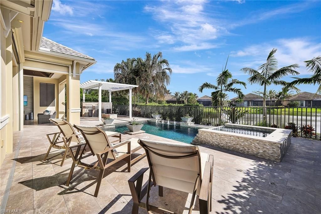 3208 Kumamoto Ln, Naples, FL 34114 Photo