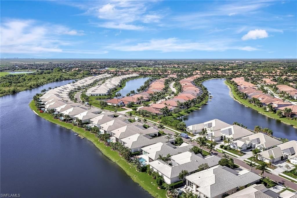 3208 Kumamoto Ln, Naples, FL 34114 Photo