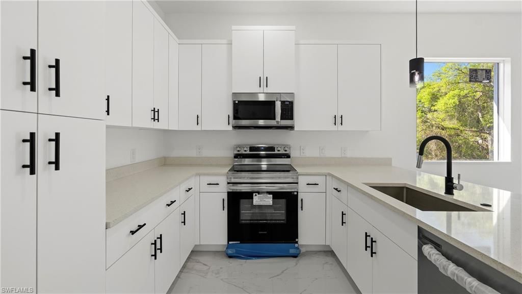 1805 Truman Ave, Lehigh Acres, FL 33972 Photo