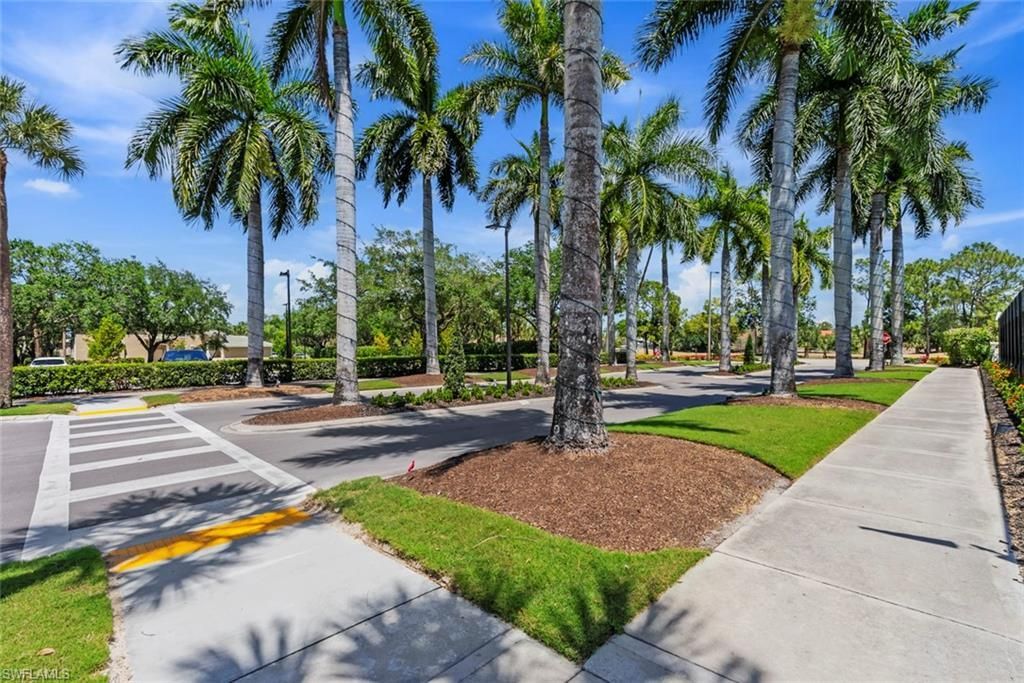 3599 Grand Cypress Dr, Naples, FL 34119 Photo