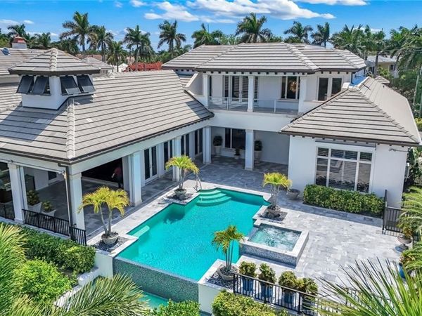 605 Galleon DR , NAPLES, FL 34102