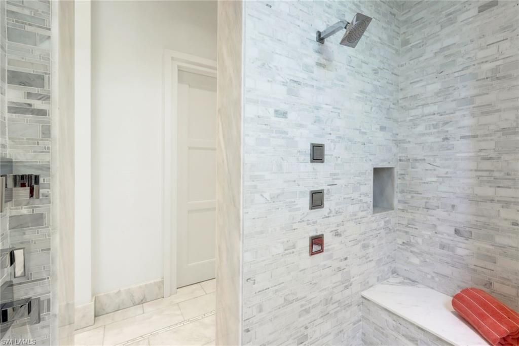 605 Galleon Dr , Naples, FL 34102 Photo