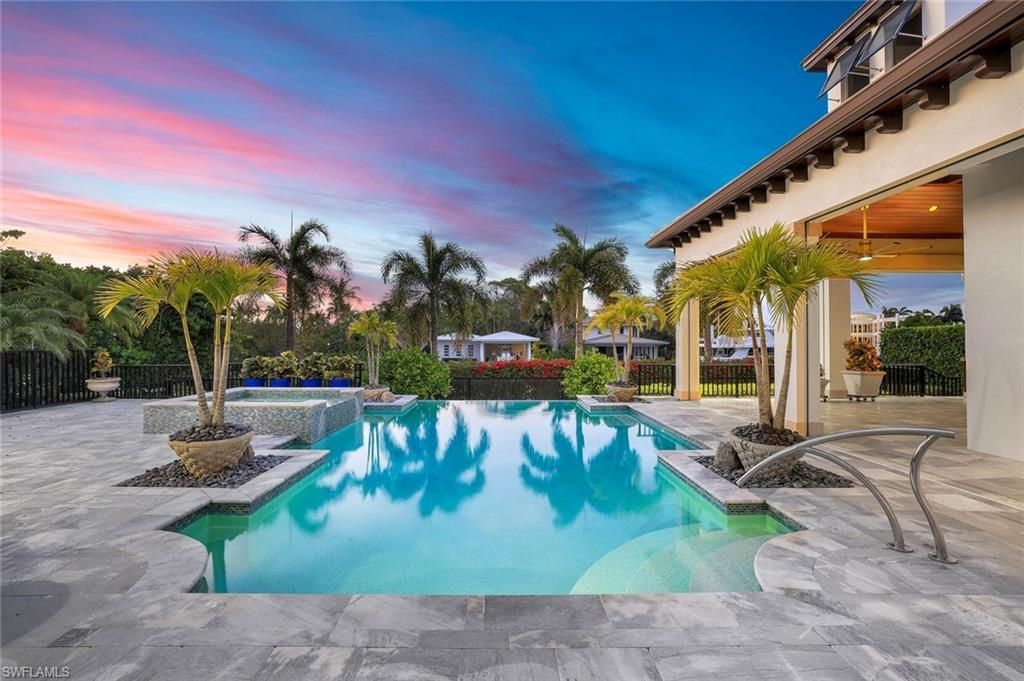 605 Galleon Dr, Naples, FL 34102 Photo