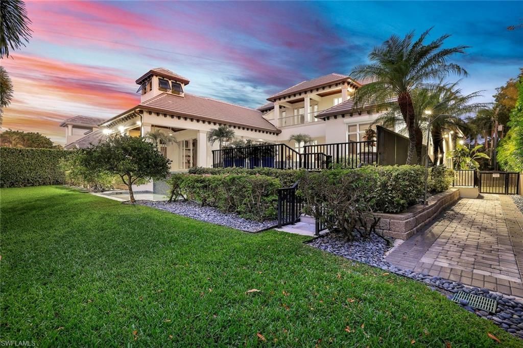 605 Galleon Dr , Naples, FL 34102 Photo