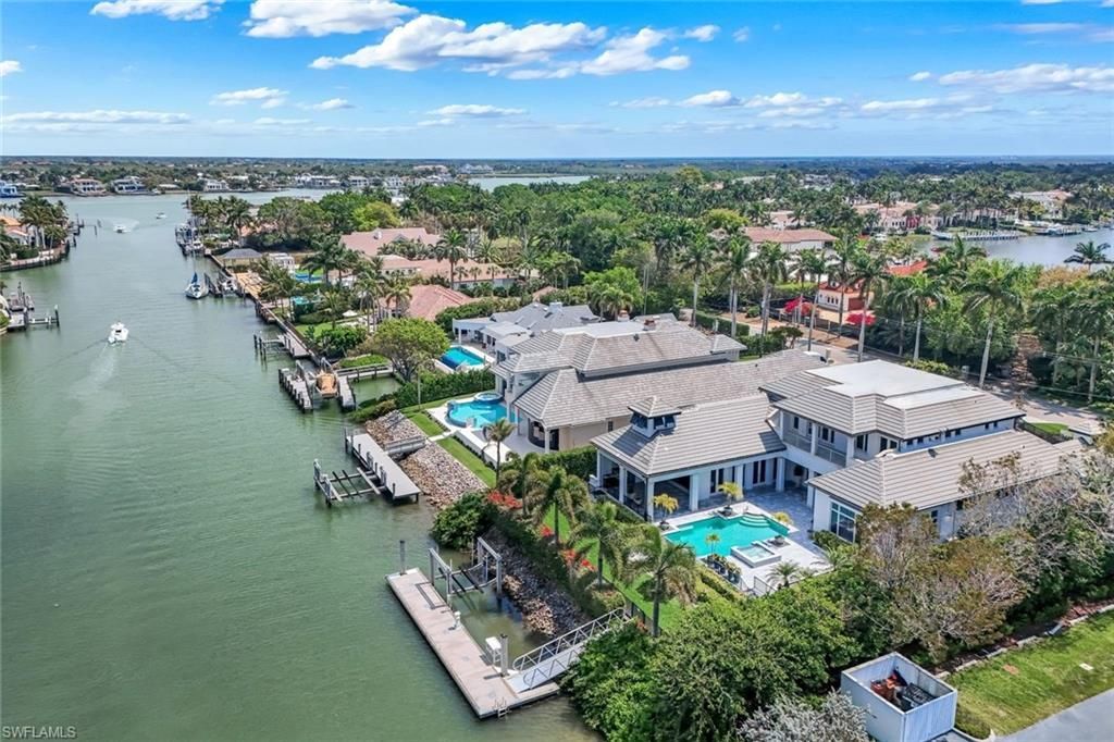 605 Galleon Dr, Naples, FL 34102 Photo