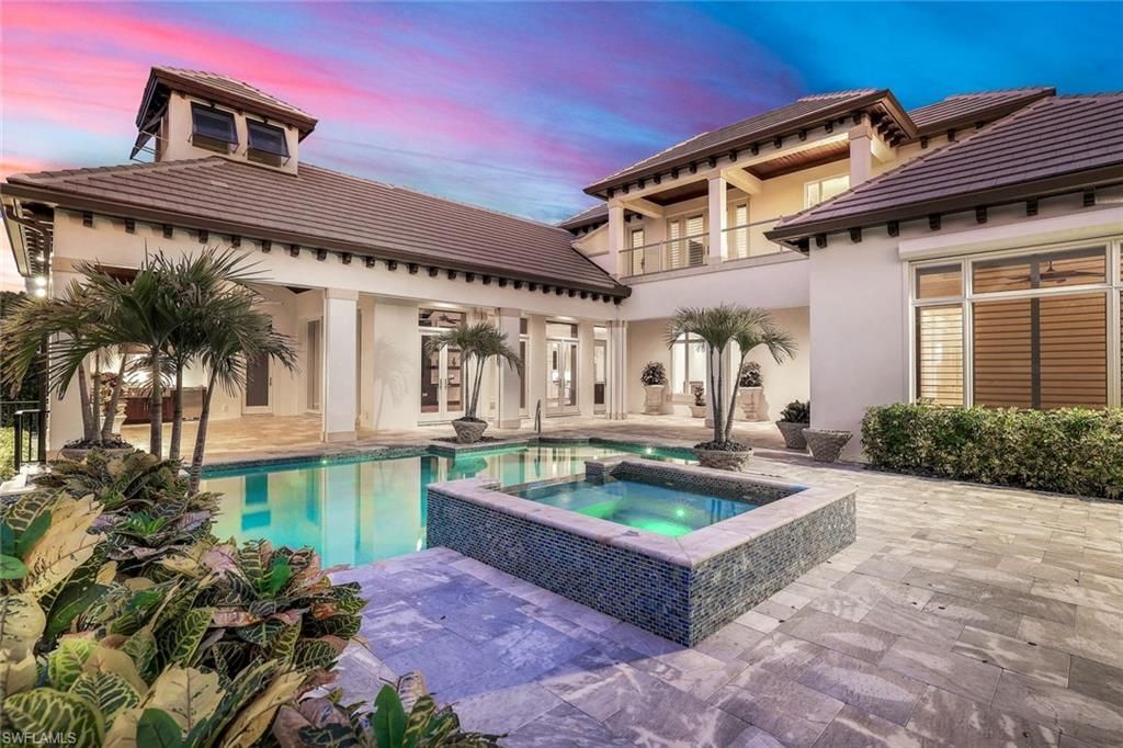 605 Galleon Dr , Naples, FL 34102 Photo