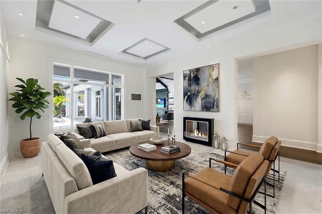 605 Galleon Dr , Naples, FL 34102 Photo