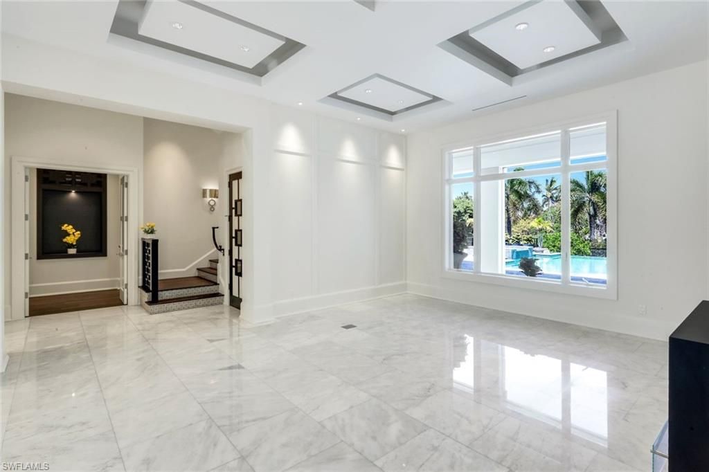 605 Galleon Dr, Naples, FL 34102 Photo