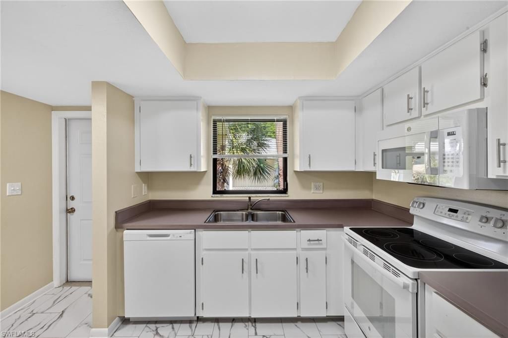 28130 Pine Haven Way , Unit 21, Bonita Springs, FL 34135 Photo