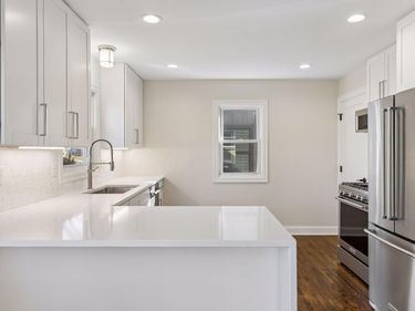 2520 Lynn Avenue S, Saint Louis Park, MN 55416