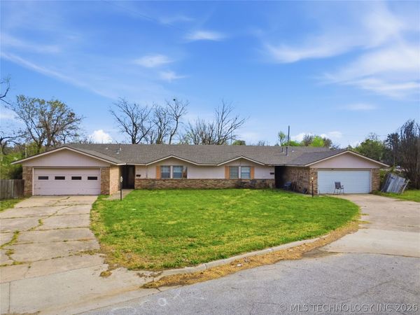 2817 E 22nd Street , Tulsa, OK 74114