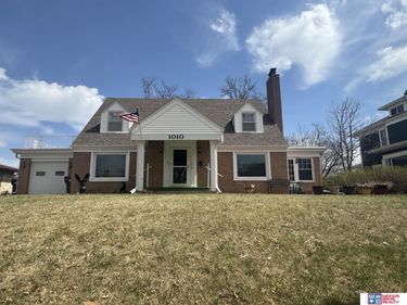 1010 N 11th Street, Beatrice, NE 68310