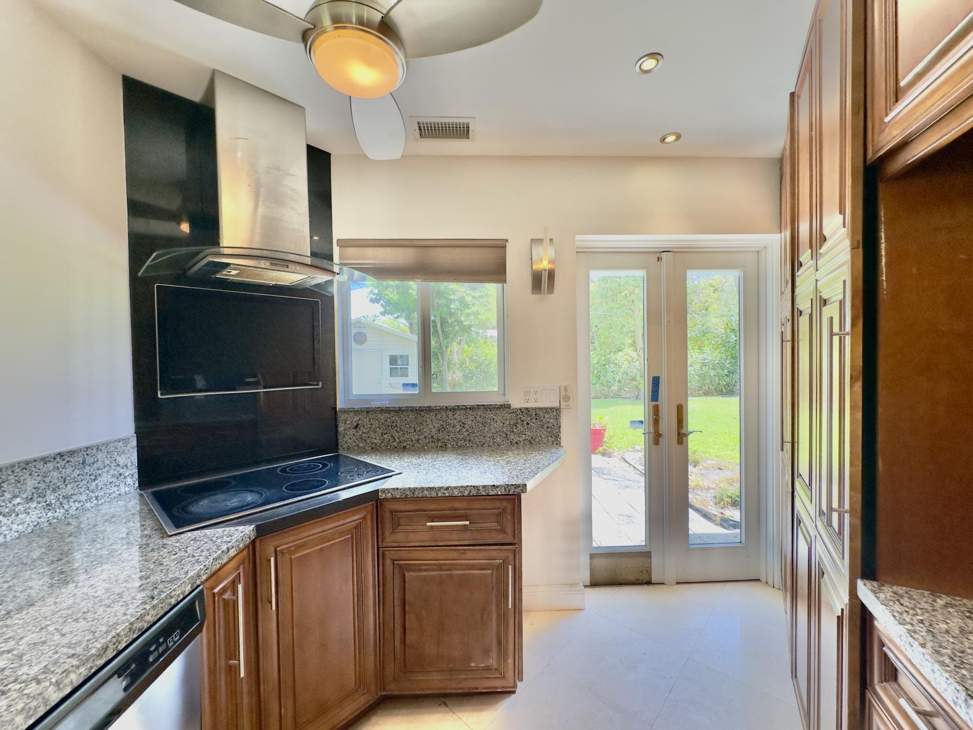 1610 NW 4th Avenue, Fort Lauderdale, FL 33311 Photo