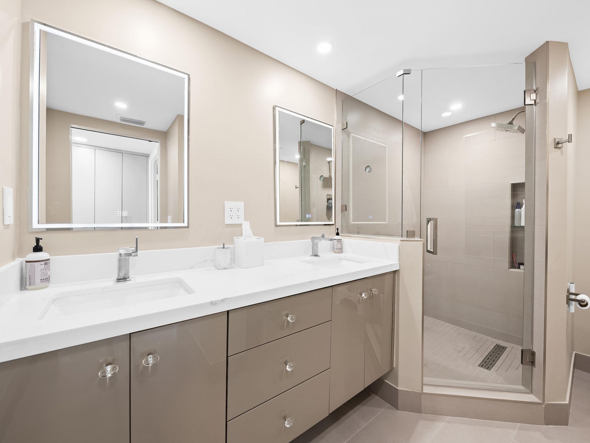 2917 S Ocean Boulevard, Unit 1004, Highland Beach, FL 33487 Photo