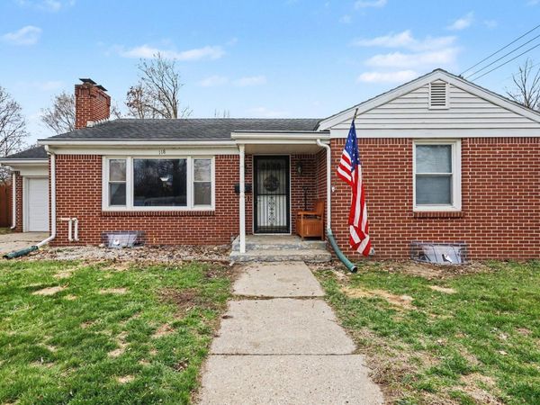 118 W Hoffman Street, Three Rivers, MI 49093