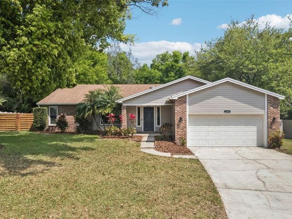 3109 LAKE VALENCIA LN E , PALM HARBOR, FL 34684