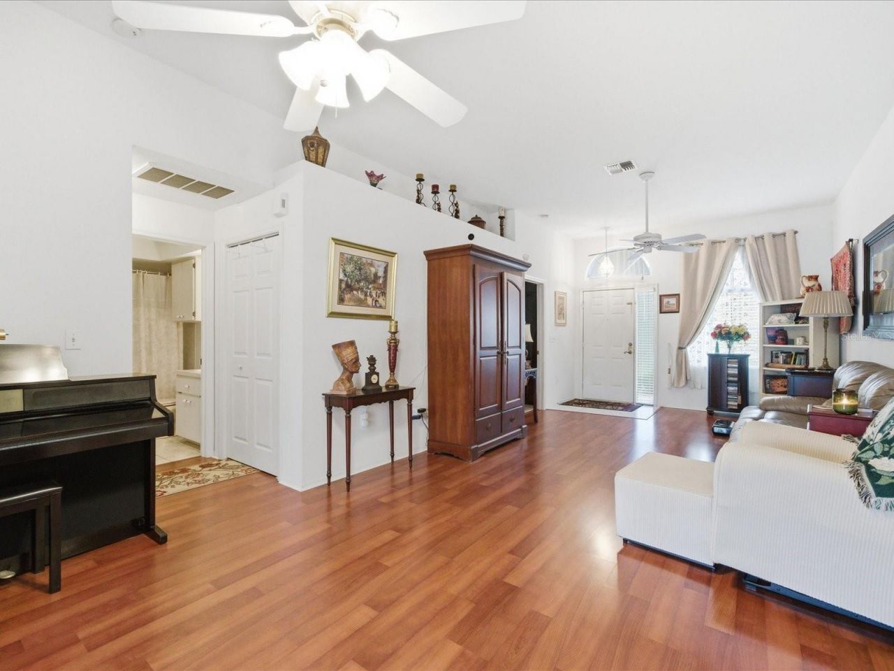 4209 Avanti Circle , New Port Richey, FL 34655 Photo