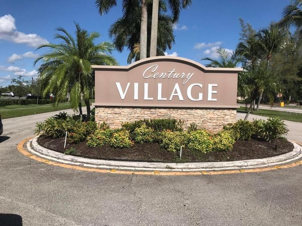 133 BERKSHIRE , Unit 133, WEST PALM BEACH, FL 33417