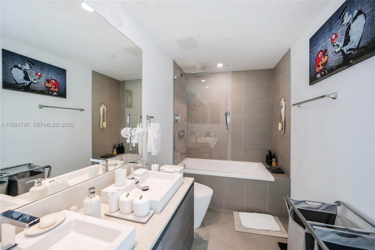 1080 Brickell Ave, Unit 1603, Miami, FL 33131 Photo