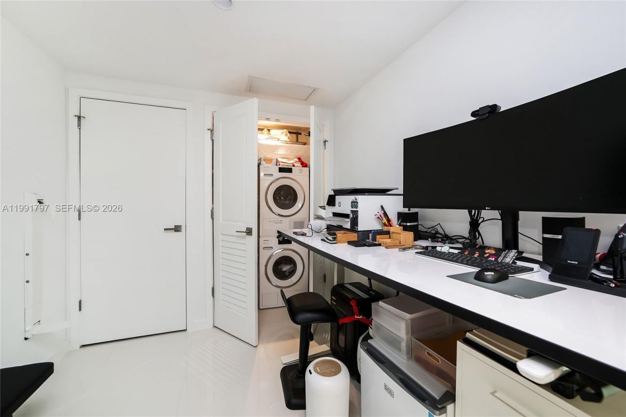 1080 Brickell Ave, Unit 1603, Miami, FL 33131 Photo