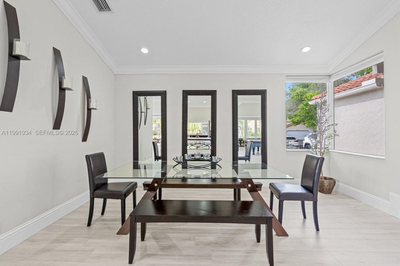 8412 NW 52nd Pl, Coral Springs, FL 33067 Photo