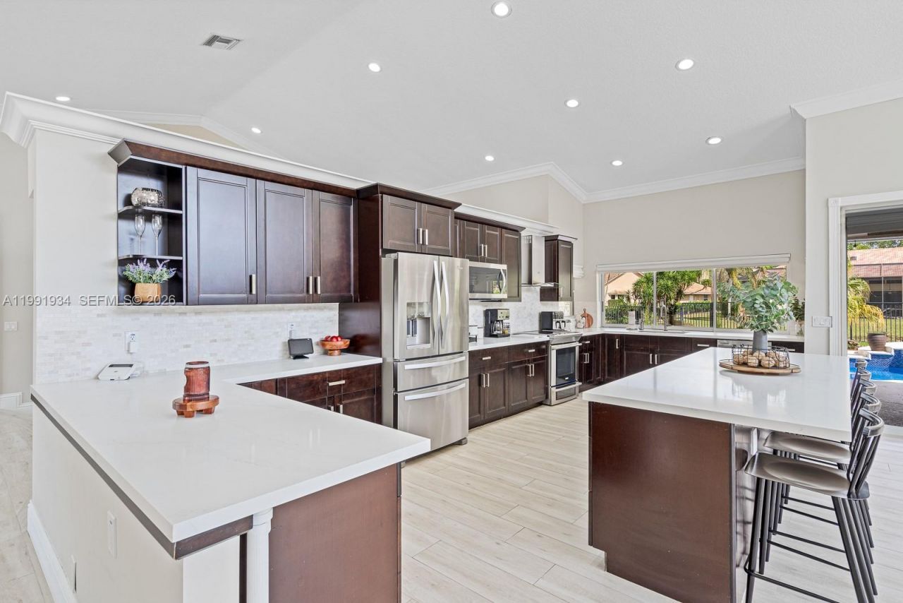 8412 NW 52nd Pl, Coral Springs, FL 33067 Photo