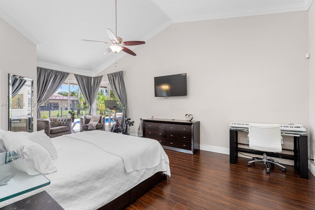 8412 NW 52nd Pl, Coral Springs, FL 33067 Photo