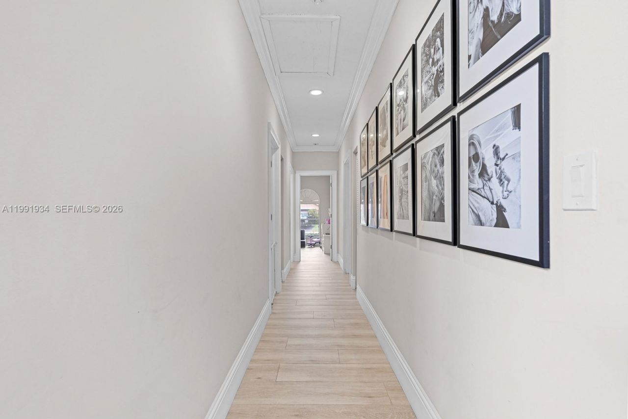 8412 NW 52nd Pl, Coral Springs, FL 33067 Photo