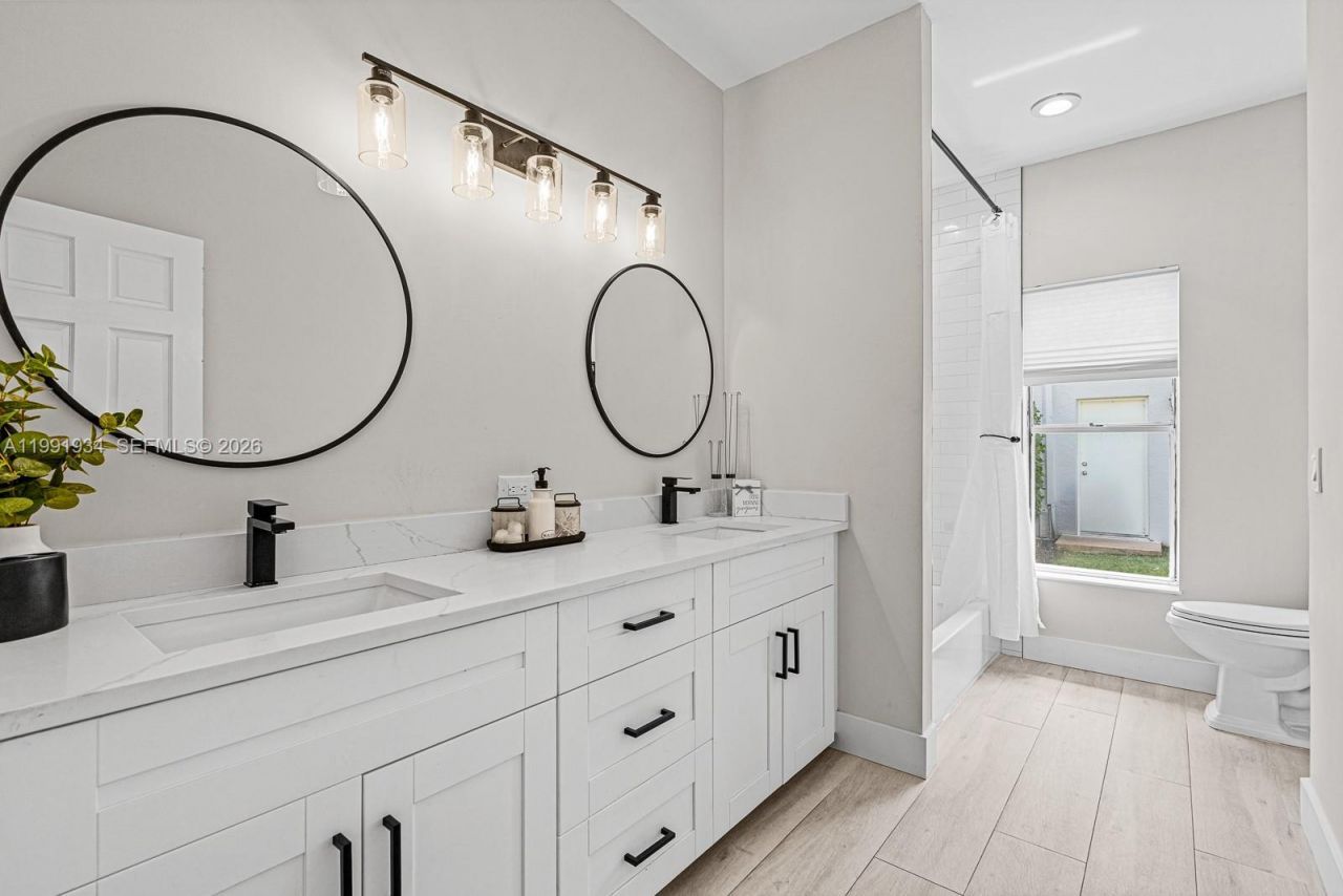 8412 NW 52nd Pl, Coral Springs, FL 33067 Photo