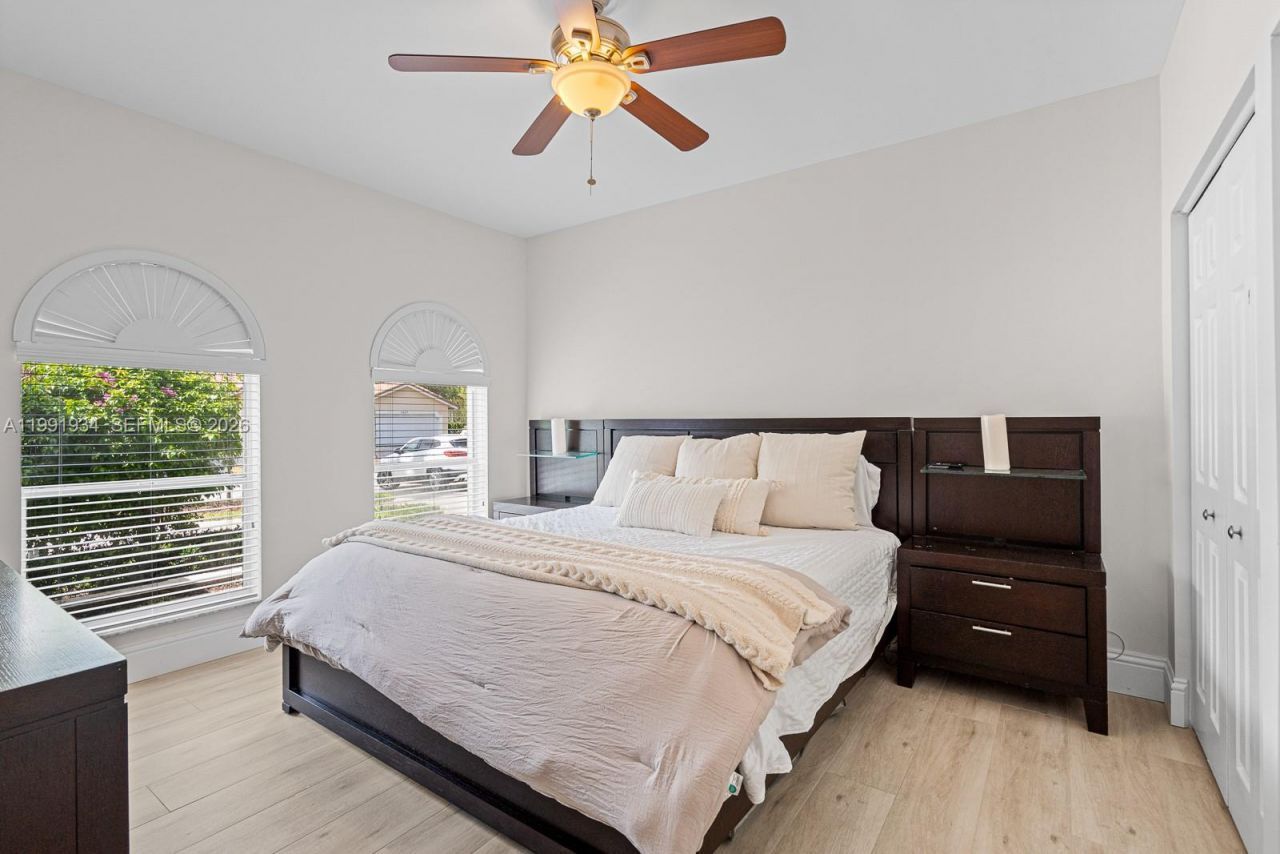 8412 NW 52nd Pl, Coral Springs, FL 33067 Photo