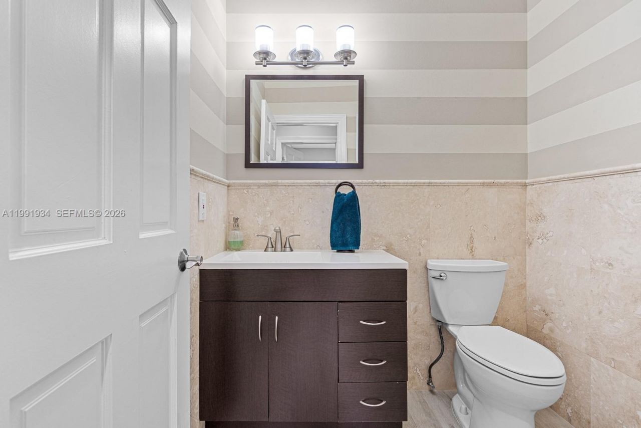 8412 NW 52nd Pl, Coral Springs, FL 33067 Photo