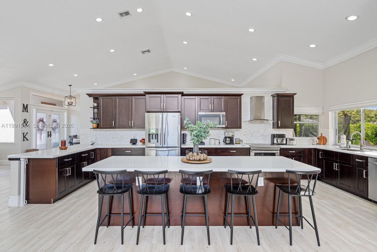 8412 NW 52nd Pl, Coral Springs, FL 33067 Photo