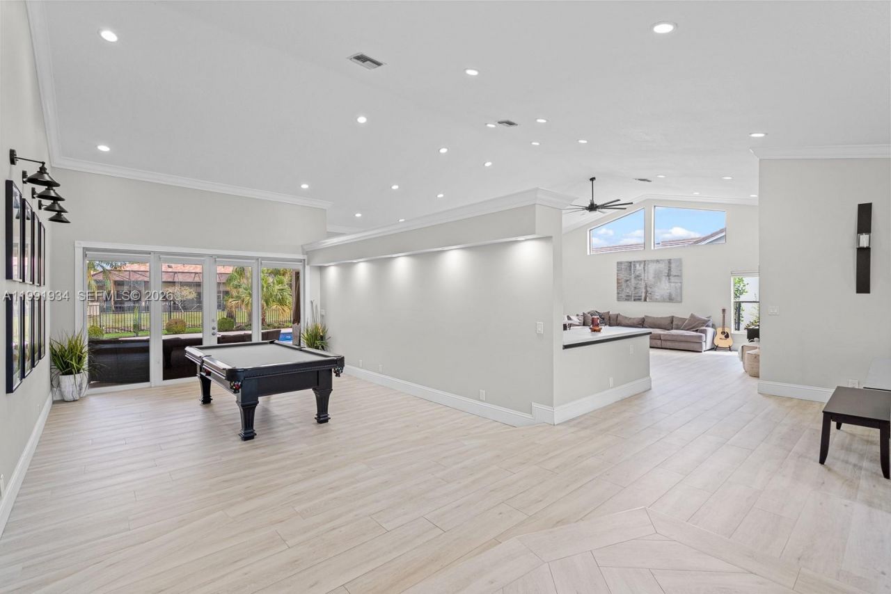 8412 NW 52nd Pl, Coral Springs, FL 33067 Photo