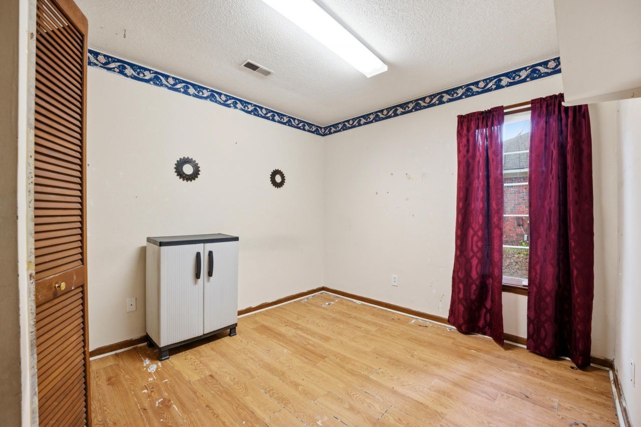 522 Temple Road Photo 17