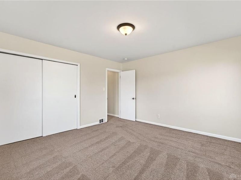 2800 Shafor Boulevard, Unit 1, Oakwood, OH 45419 Photo 10