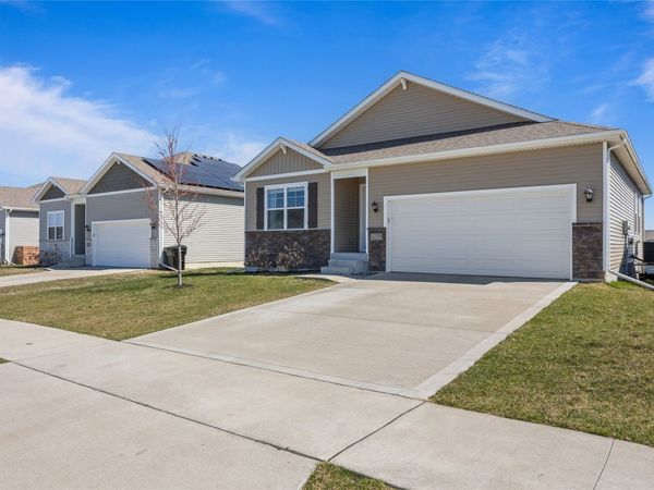 4209 NW Linwood Drive, Ankeny, IA 50023