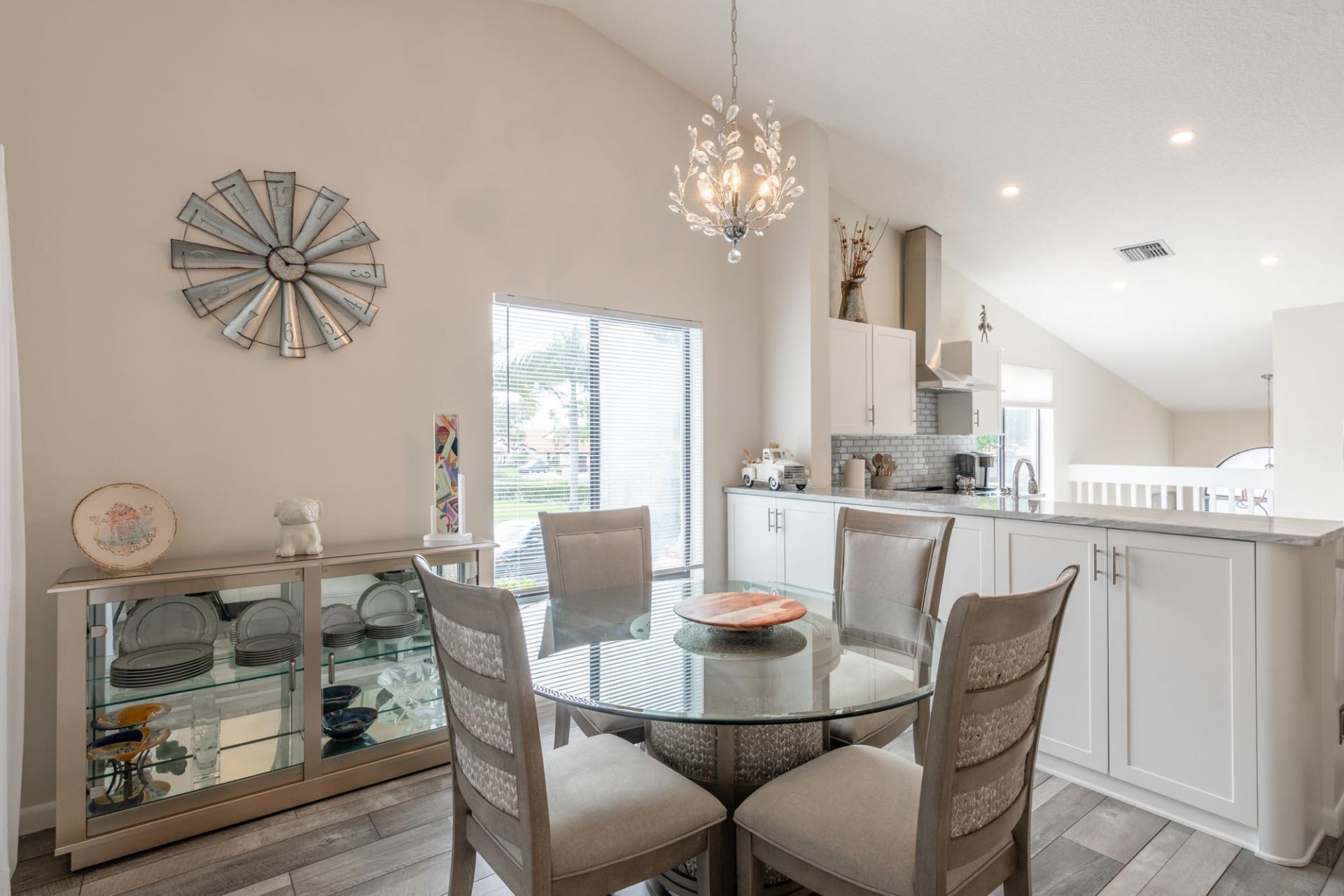 10624 Tropic Palm Avenue, Unit 202, Boynton Beach, FL 33437 Photo