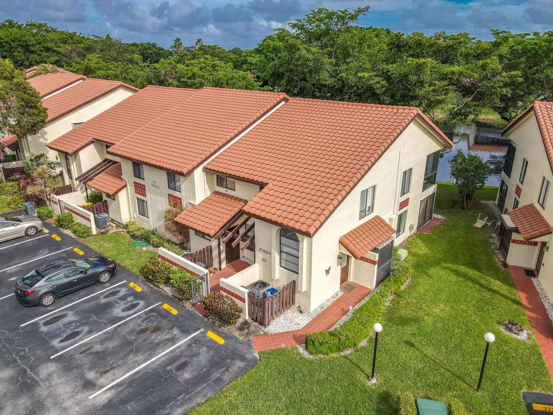 10624 Tropic Palm Avenue, Unit 202, Boynton Beach, FL 33437 Photo