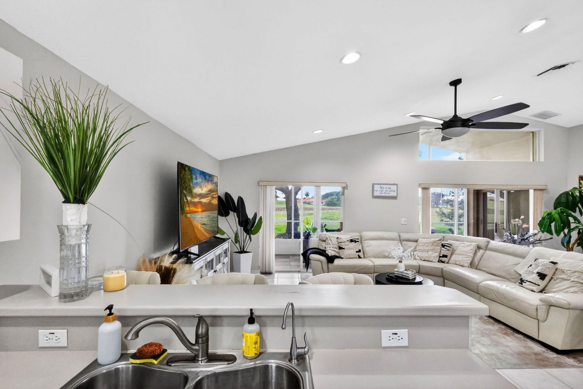 7207 Modena Drive, Boynton Beach, FL 33437 Photo