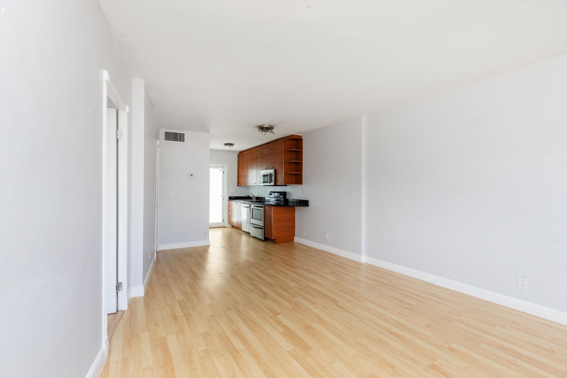 3250 NE 28th Street, Unit 404, Fort Lauderdale, FL 33308 Photo