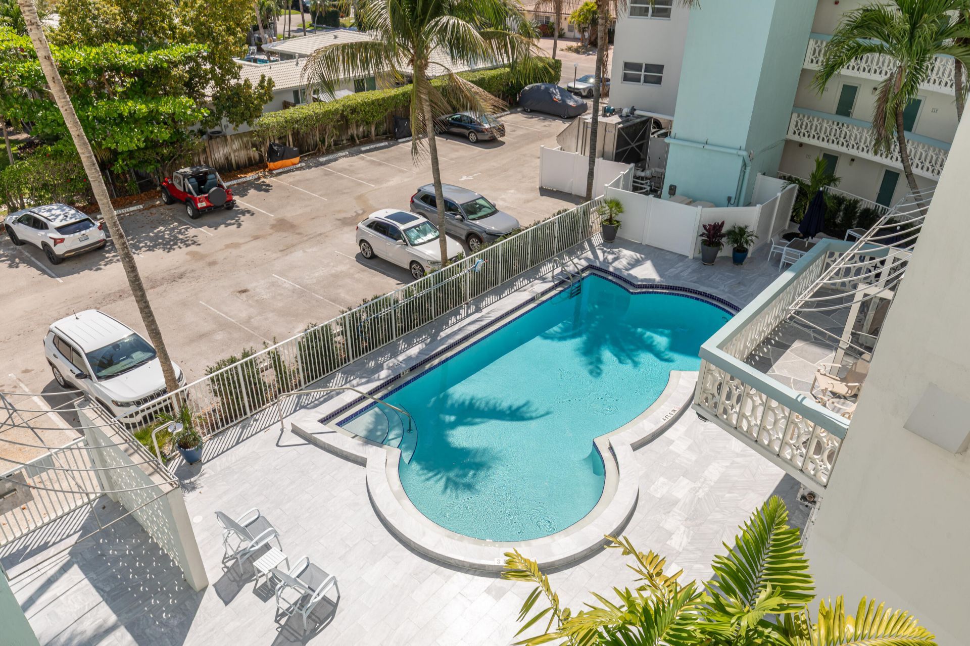 3250 NE 28th Street, Unit 404, Fort Lauderdale, FL 33308 Photo