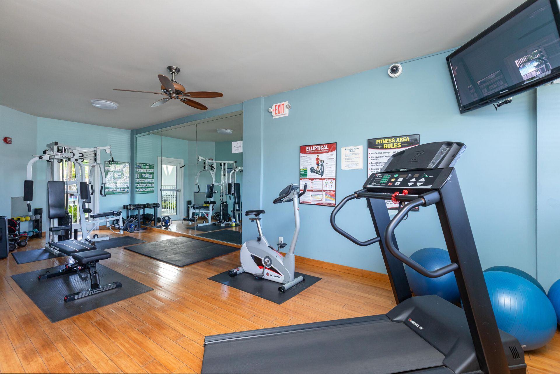 3250 NE 28th Street, Unit 404, Fort Lauderdale, FL 33308 Photo