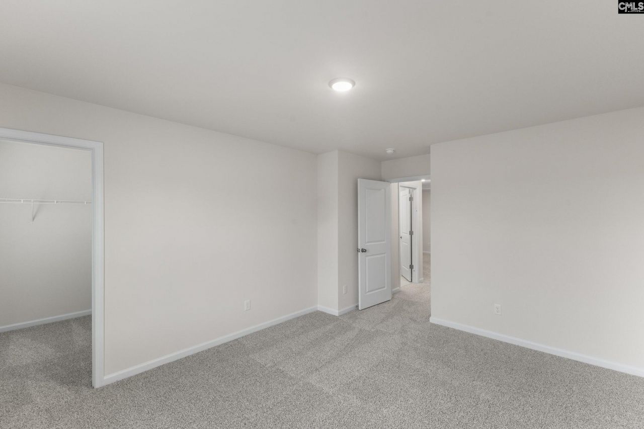 289 Balbriggan Place Photo 14