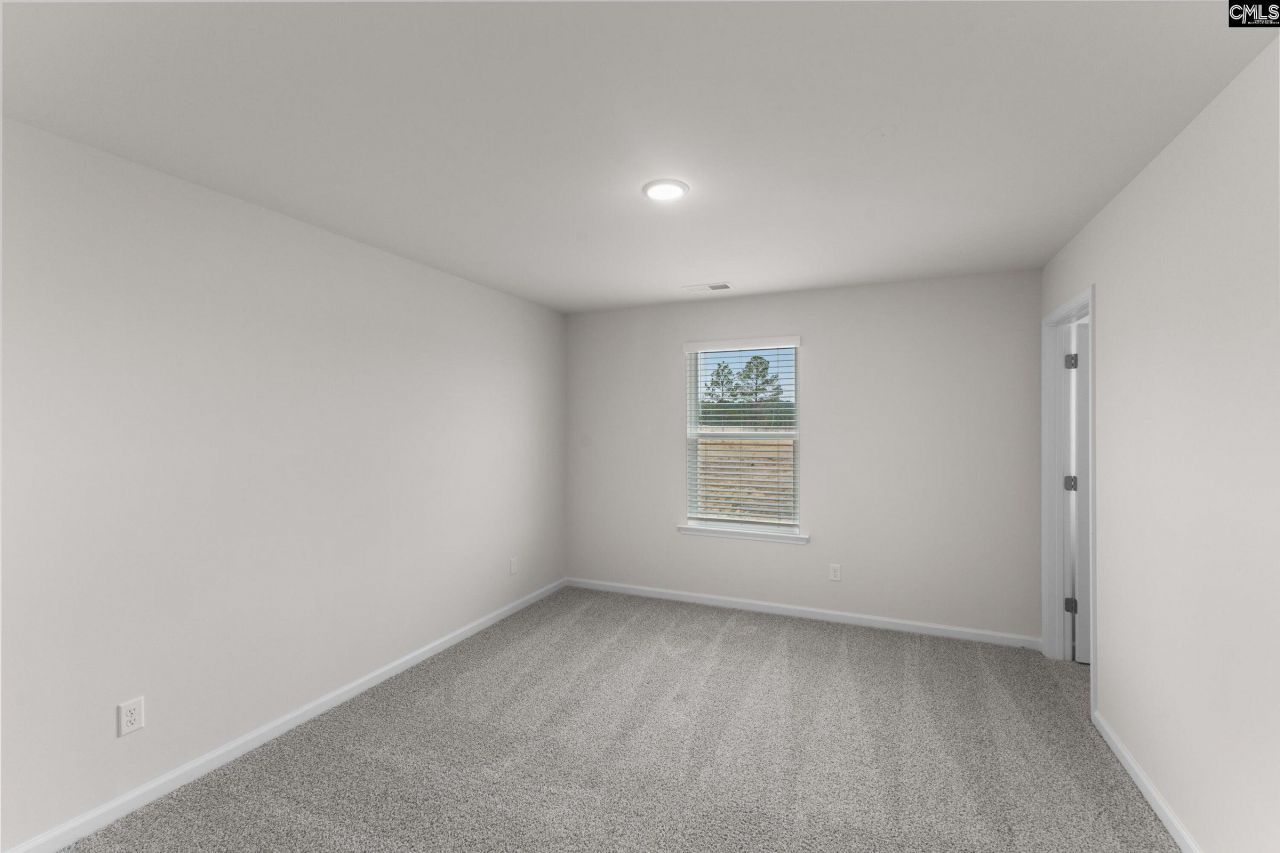 289 Balbriggan Place Photo 22