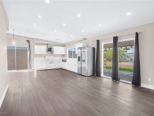 6816 Hetherbrae Lane , Las Vegas, NV 89156