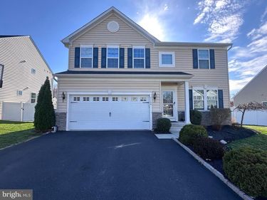 1168 LYNCH CIRCLE, WARMINSTER, PA 18974